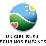 Le logo circulaire d’Un ciel bleu pour nos enfants.